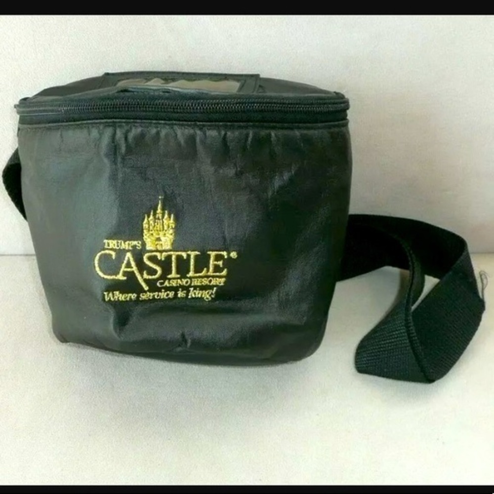 Trump's Castle Casino Resort Black Fanny Pack Slot Cup Donald Atlantic City NJ